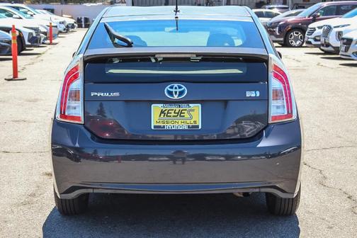 2012 Toyota Prius Two