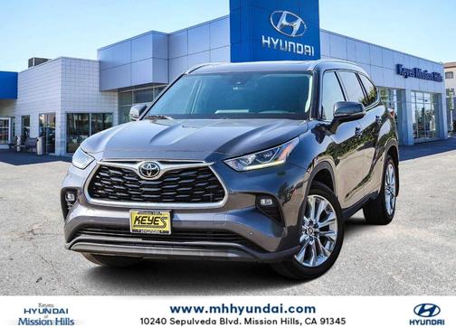 2022 Toyota Highlander Limited