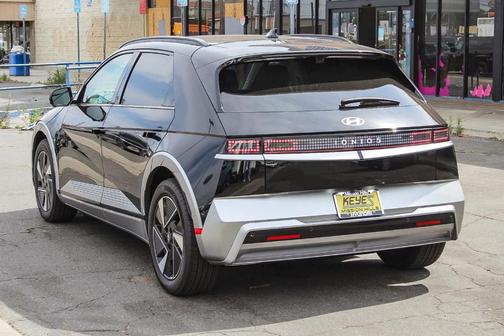 2025 Hyundai IONIQ 5 Limited