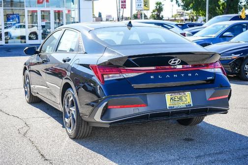 2025 Hyundai ELANTRA HEV Blue