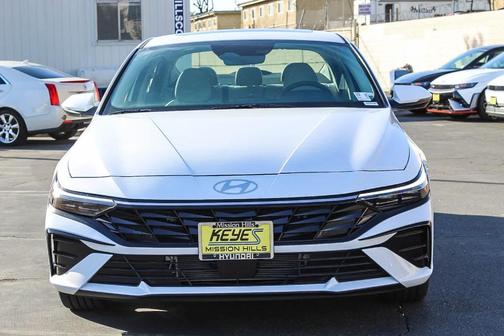 2025 Hyundai ELANTRA HEV Limited