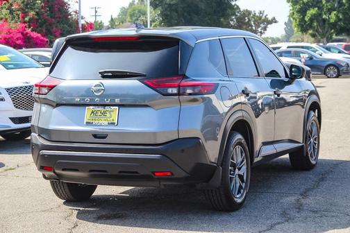 2021 Nissan Rogue S