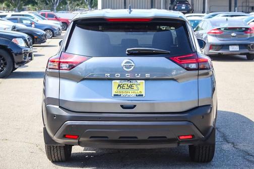 2021 Nissan Rogue S