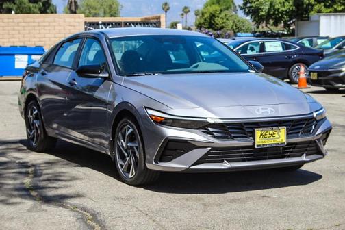 2025 Hyundai ELANTRA HEV SEL Sport