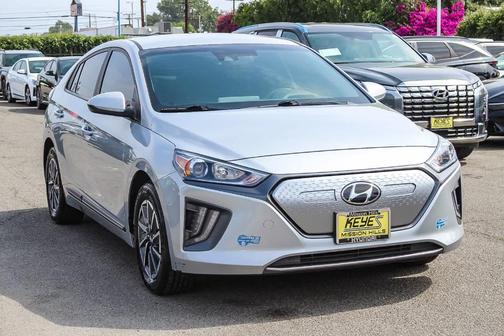 2021 Hyundai IONIQ EV SE