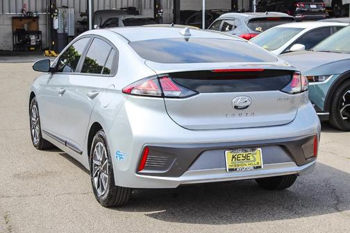 2021 Hyundai IONIQ EV SE