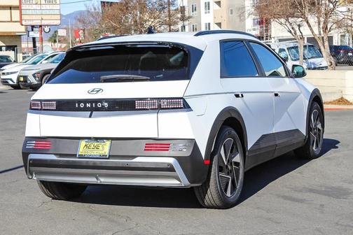 2025 Hyundai IONIQ 5 SEL