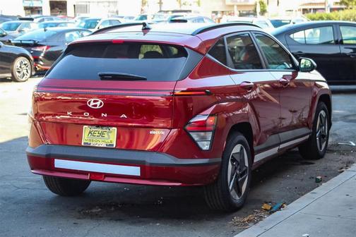 2025 Hyundai KONA EV SEL