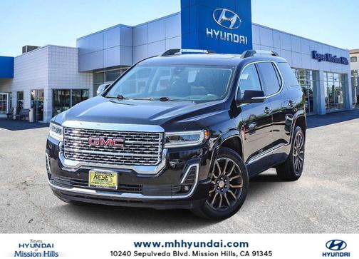 2022 GMC Acadia Denali