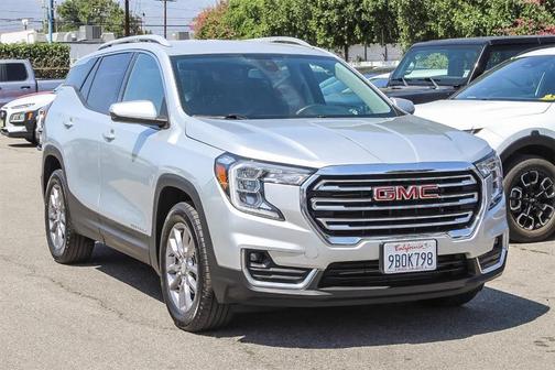 2022 GMC Terrain SLT