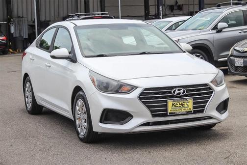 2020 Hyundai Accent SE