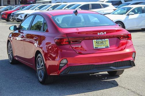 2022 Kia Forte LXS