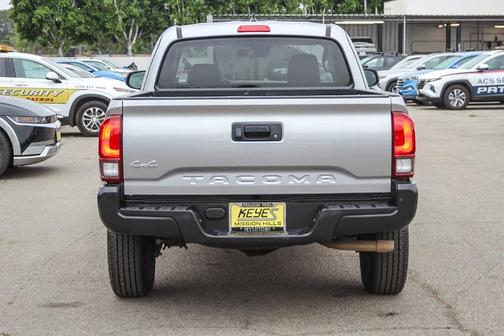 2019 Toyota Tacoma SR