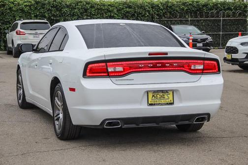 2013 Dodge Charger SE