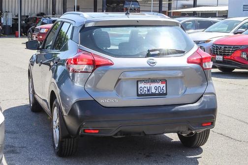 2018 Nissan Kicks S