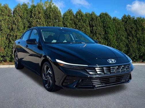 2025 Hyundai ELANTRA HEV Limited