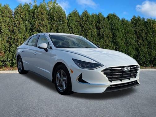 2023 Hyundai SONATA SE