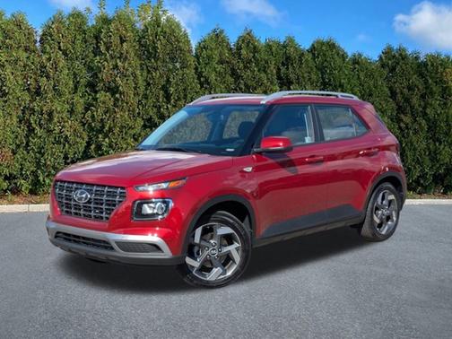 2024 Hyundai VENUE SEL