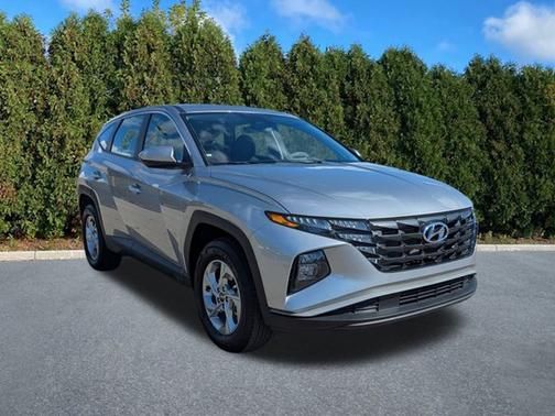 2024 Hyundai TUCSON SE