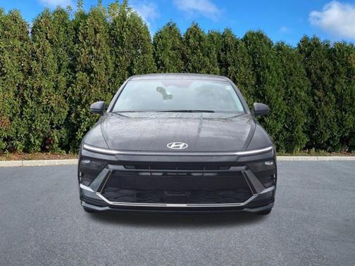 Black 2026 Hyundai SONATA SEL Sport