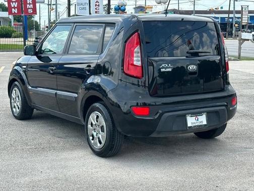 2013 Kia Soul Base