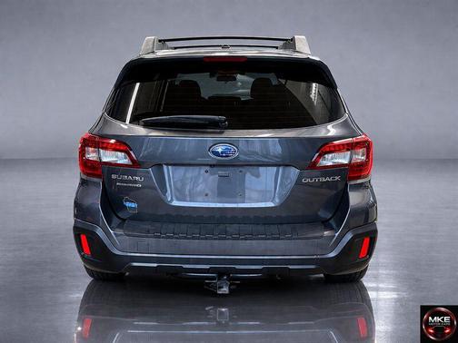 Magnetite Gray Metallic 2019 Subaru Outback 2.5i