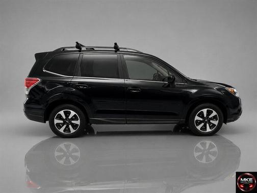 Crystal Black Silica 2018 Subaru Forester 2.5i Limited