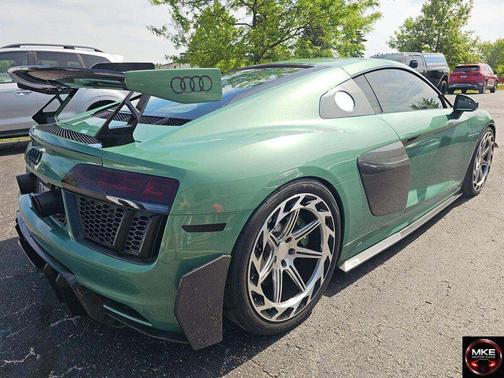 Ibis White 2018 Audi R8 5.2 V10