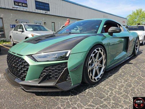 Ibis White 2018 Audi R8 5.2 V10