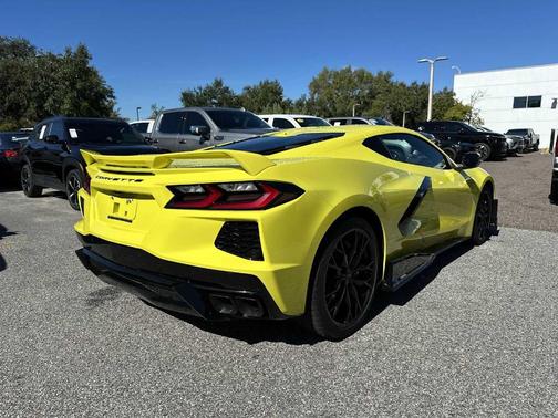 2023 Chevrolet Corvette Stingray w/2LT