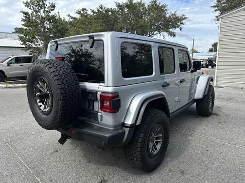 2024 Jeep Wrangler Rubicon 392