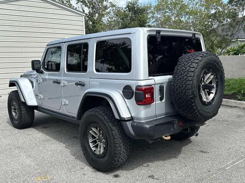 2024 Jeep Wrangler Rubicon 392