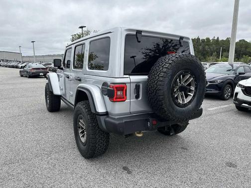 2024 Jeep Wrangler Rubicon 392