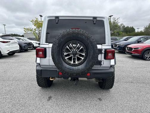 2024 Jeep Wrangler Rubicon 392