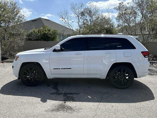 2018 Jeep Grand Cherokee Altitude