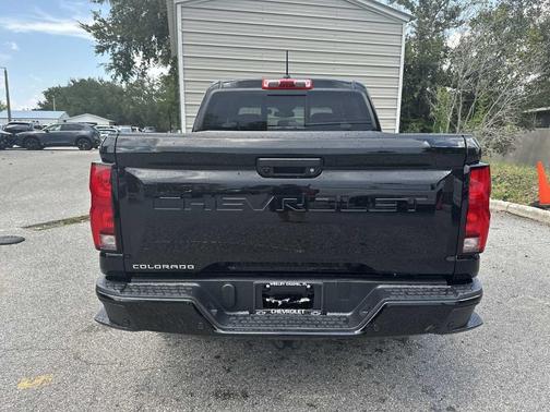 Black 2026 Chevrolet Colorado LT