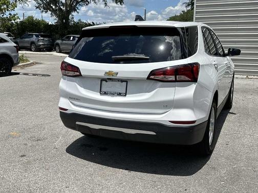 Summit White 2024 Chevrolet Equinox LT