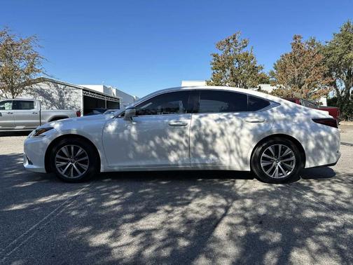 2021 Lexus ES 350 Base