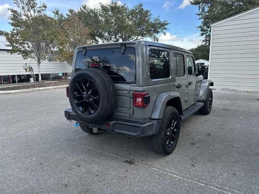 2022 Jeep Wrangler Unlimited 4xe Sahara