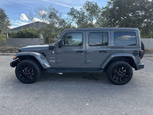 2022 Jeep Wrangler Unlimited 4xe Sahara