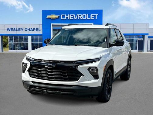 Summit White 2026 Chevrolet Trailblazer LT