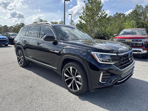 2024 Volkswagen Atlas 2.0T SEL Premium R-Line