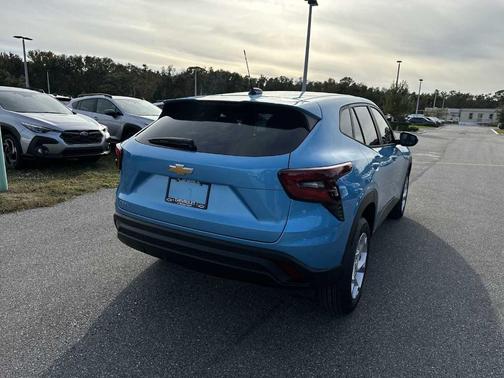 2026 Chevrolet Trax LS