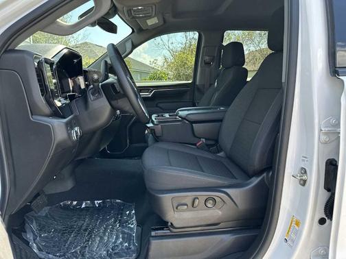 Summit White 2023 GMC Sierra 1500 Elevation