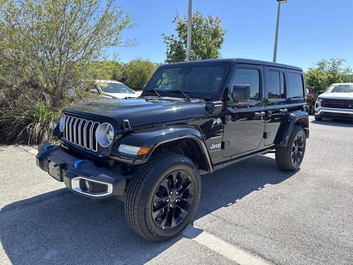 2024 Jeep Wrangler 4xe Sahara