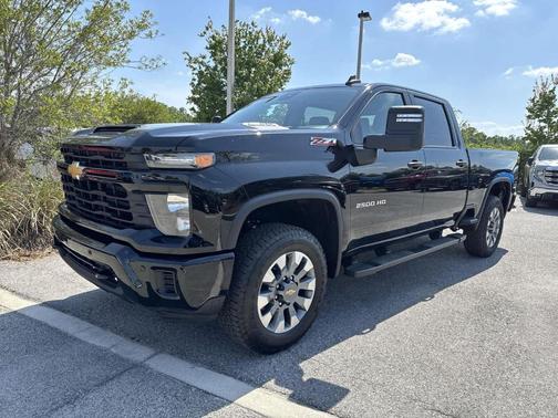 2025 Chevrolet Silverado 2500 Custom