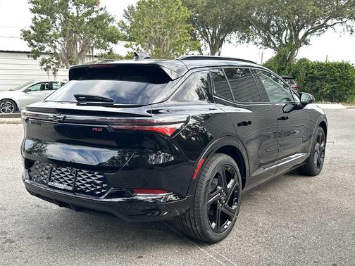 2025 Chevrolet Equinox EV RS