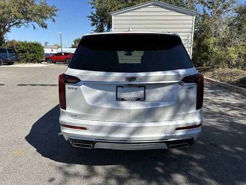 2025 Cadillac XT6 Premium Luxury AWD