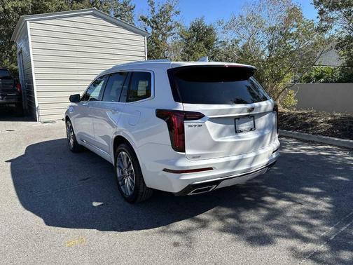 2025 Cadillac XT6 Premium Luxury AWD