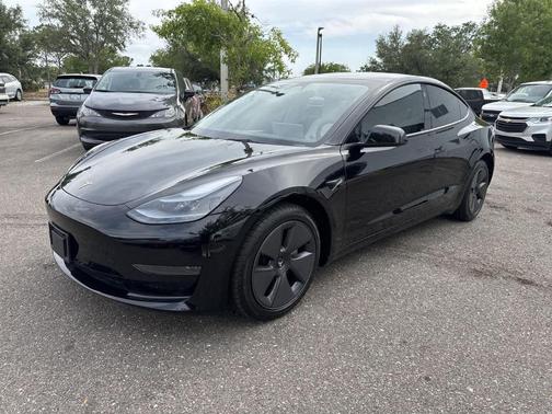 2022 Tesla Model 3 Base